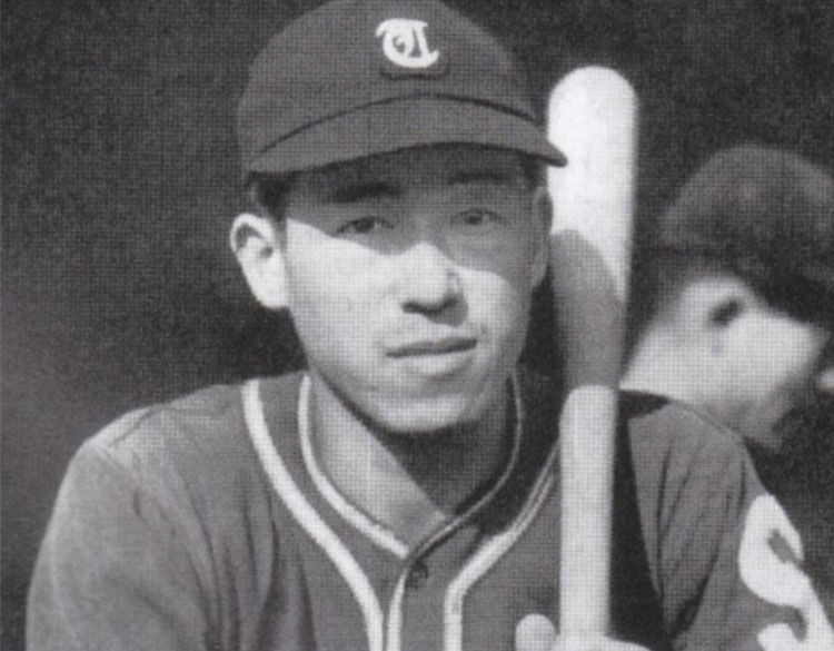 Hiroshi Oshita, rookie season with the Tokyo Senators in 1946 Source: Baseball Magazine