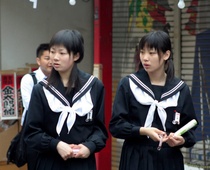 Japanese school girls face upskirt photography and other harassment