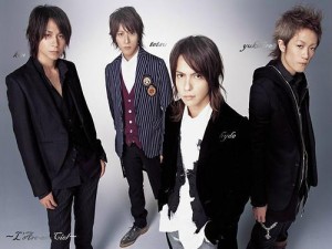 L'Arc~en~Ciel - Japan Powered