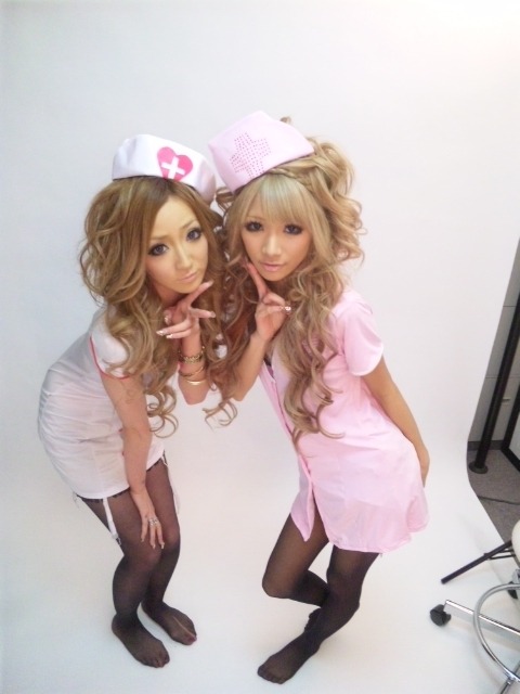 Gyaru Japan Powered