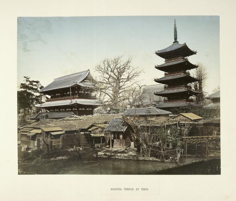 Akakusa Temple at Tokio